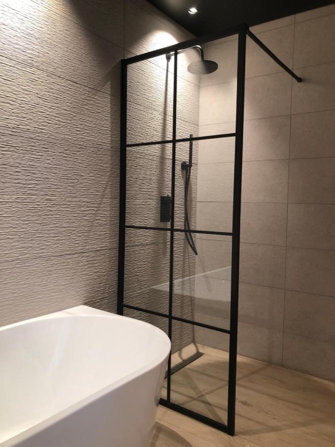 Apartment Onverbloemd *